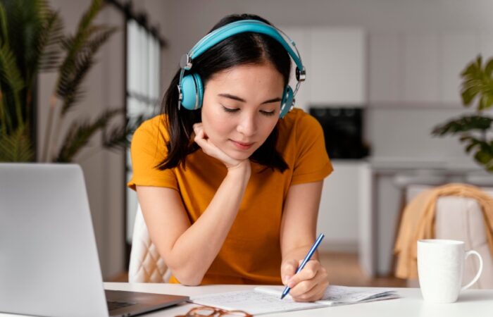 Music Festival Feel the Beat Live